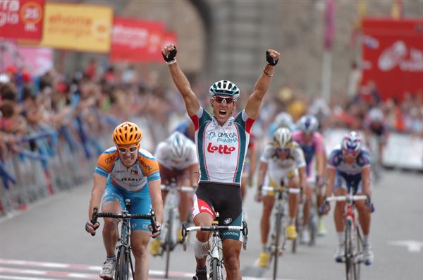 2010 Vuelta a Espana - Gilbert Wins Stage 19