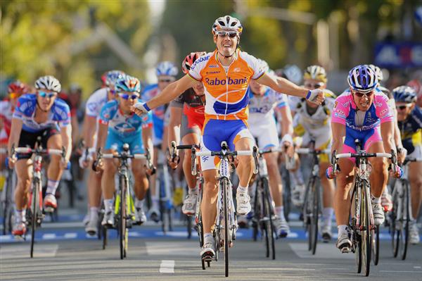 2010 Paris-Tours - Freire Wins
